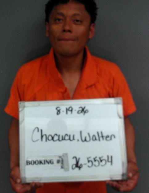 Booking photo of Walter Chocucu