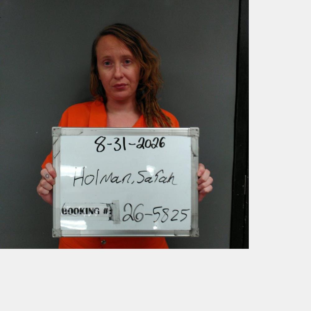 Booking photo of Sarah Holman