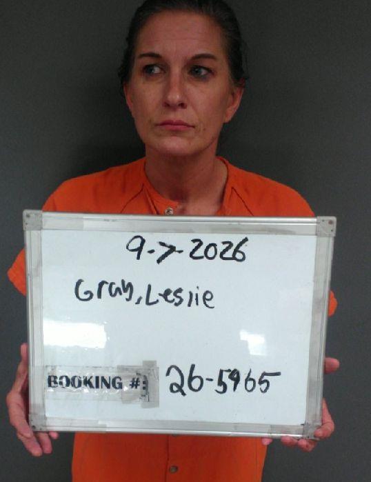 Booking photo of Leslie Gray