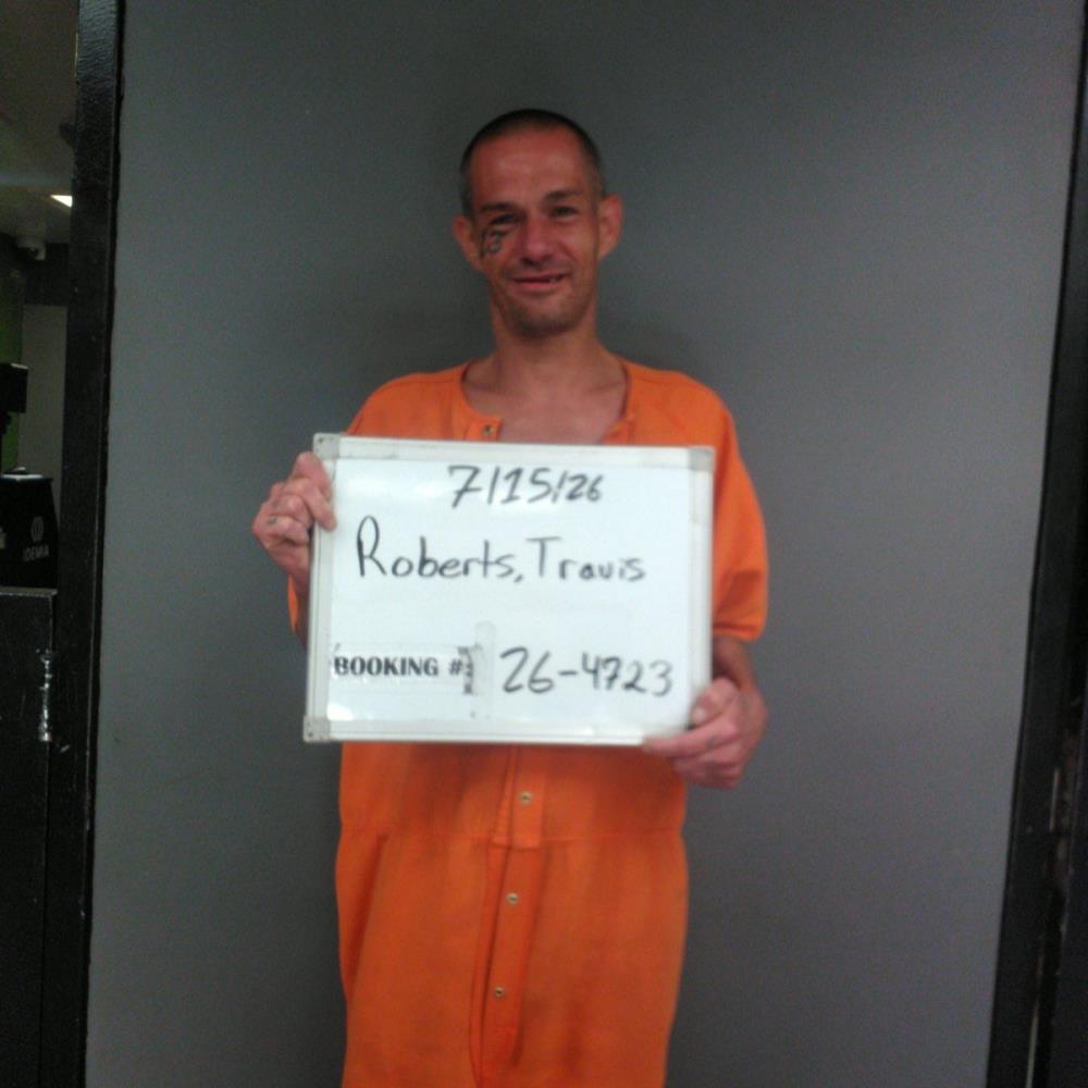 Travis Roberts booking photo