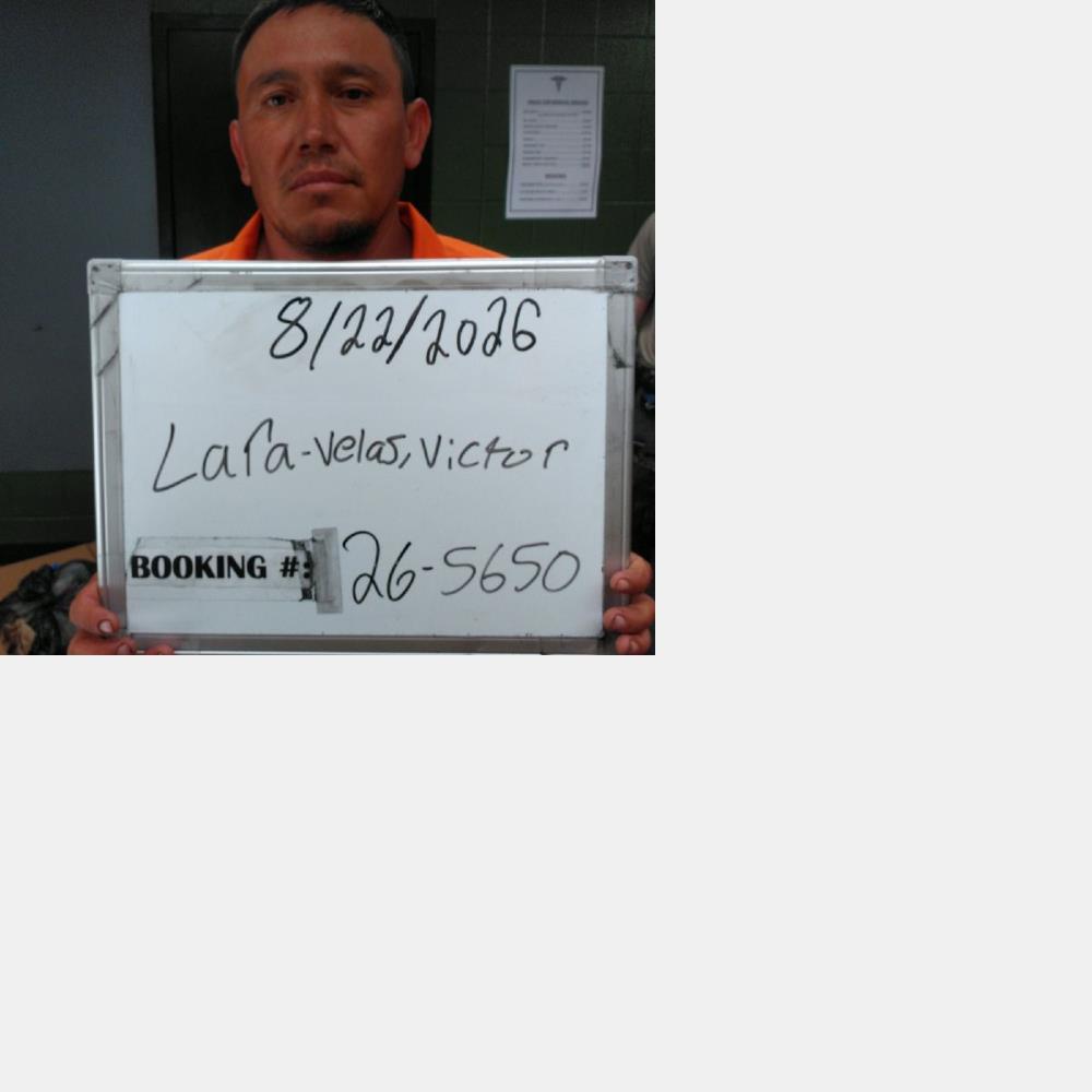 Booking photo of Victor Lara-velas