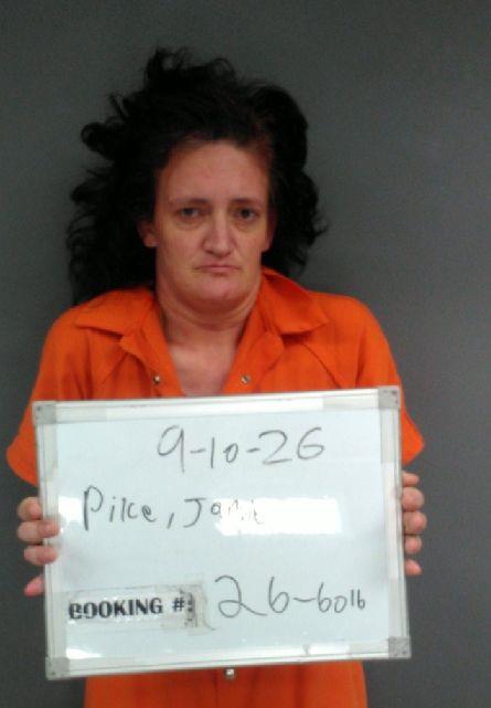 Booking photo of Jamie Pike