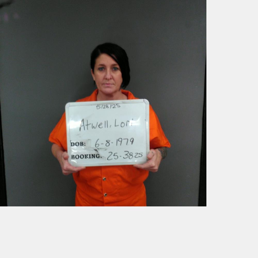 Booking photo of Lori Atwell