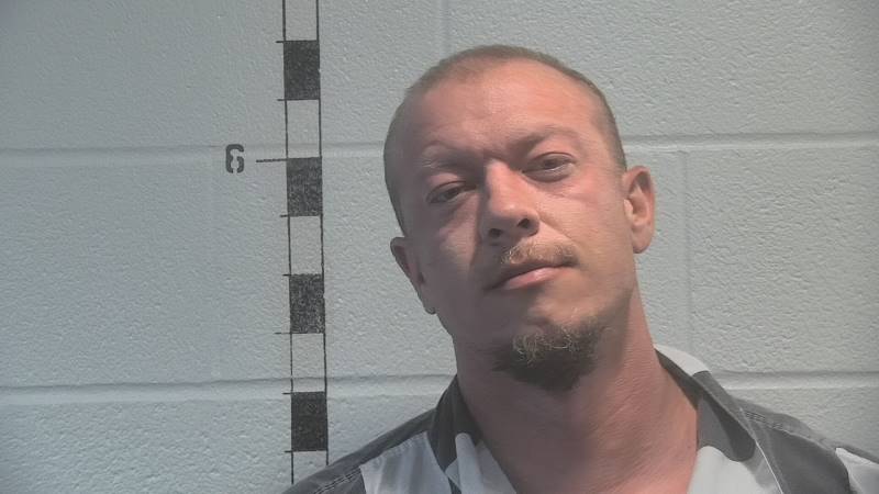 Booking photo of Justin Saylor