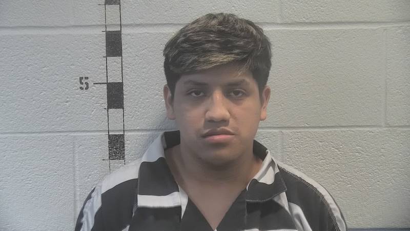 Booking photo of Frisly Yovani Castro Lopez