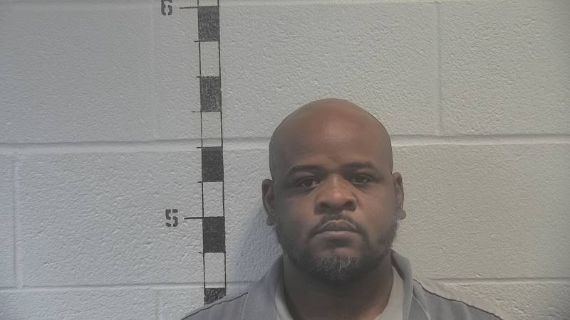 Booking photo of Lawan Hamilton