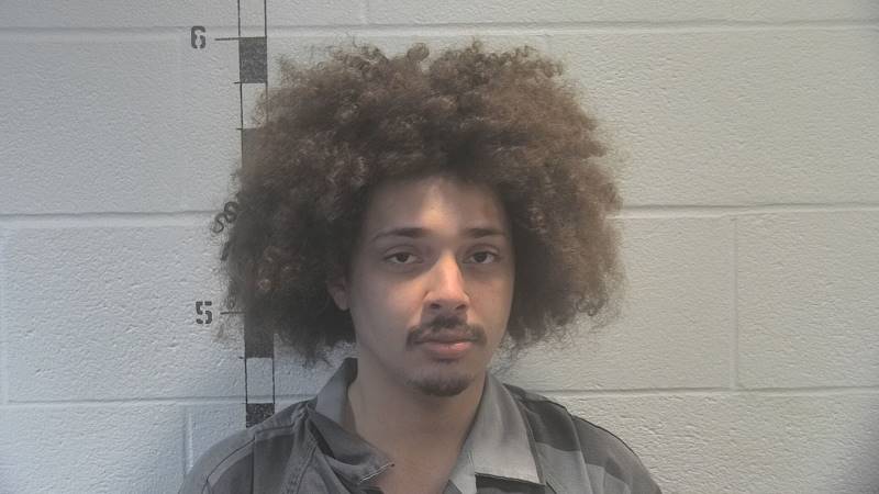 Booking photo of Jaylen Reyes