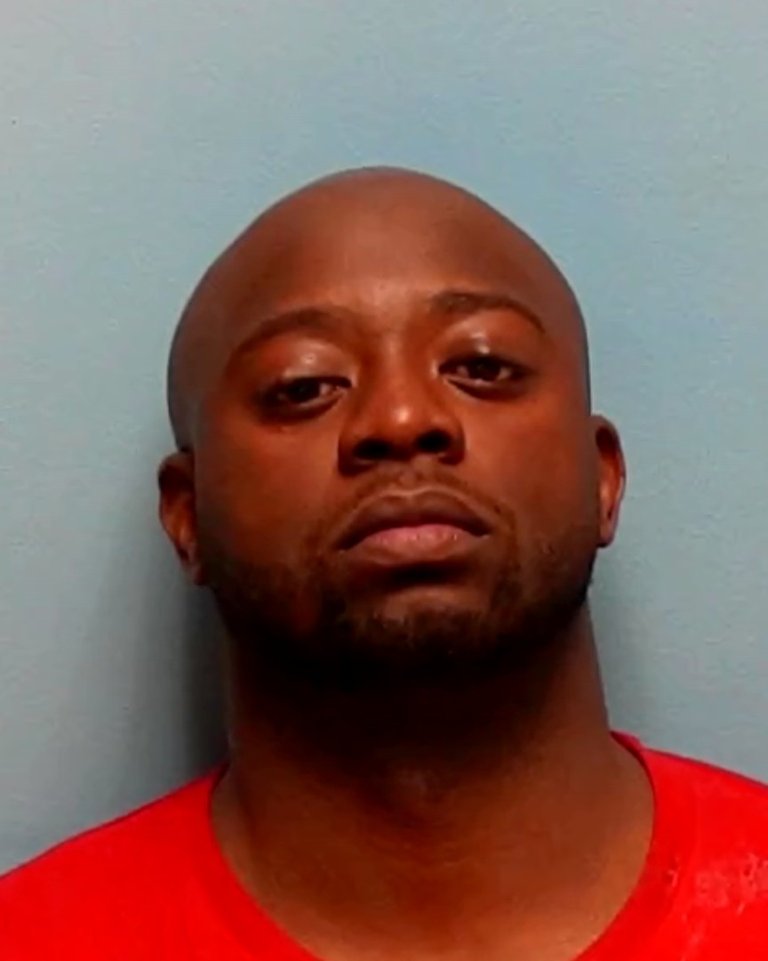 Booking photo of Deshaun Calhoun