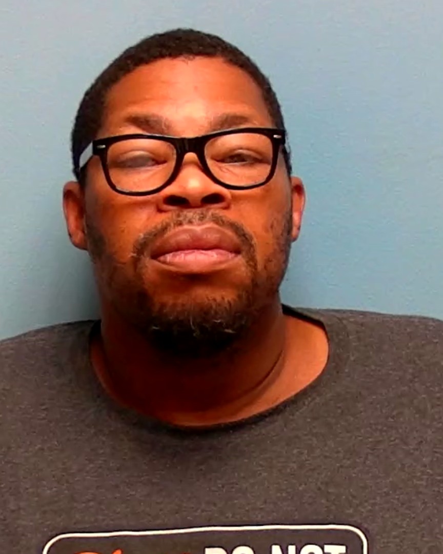 Booking photo of Darnell Dantzler
