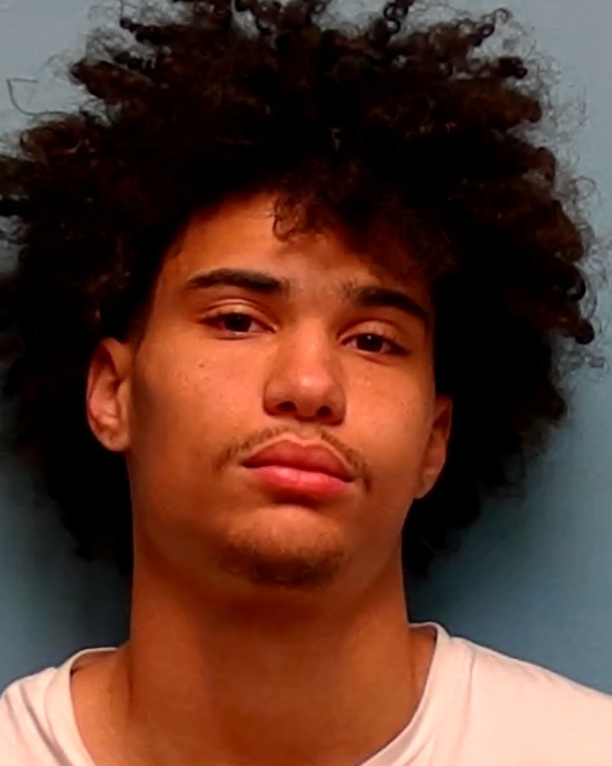 Booking photo of Staquan Washington