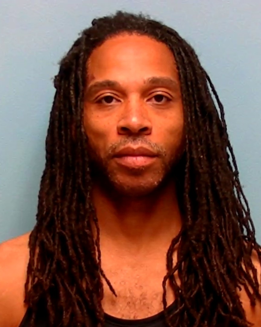 Booking photo of Carlos Pearson