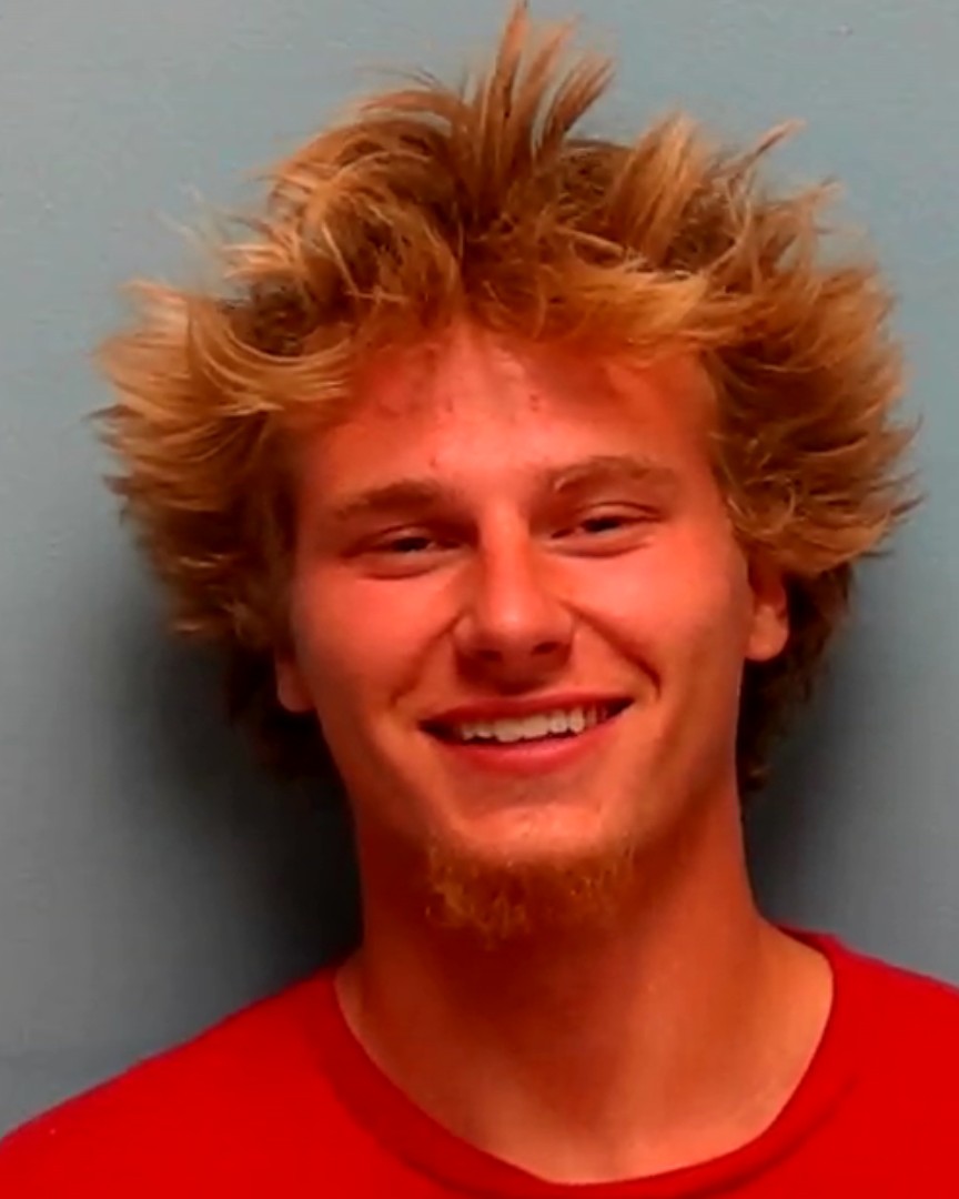 Booking photo of Beau Lindell