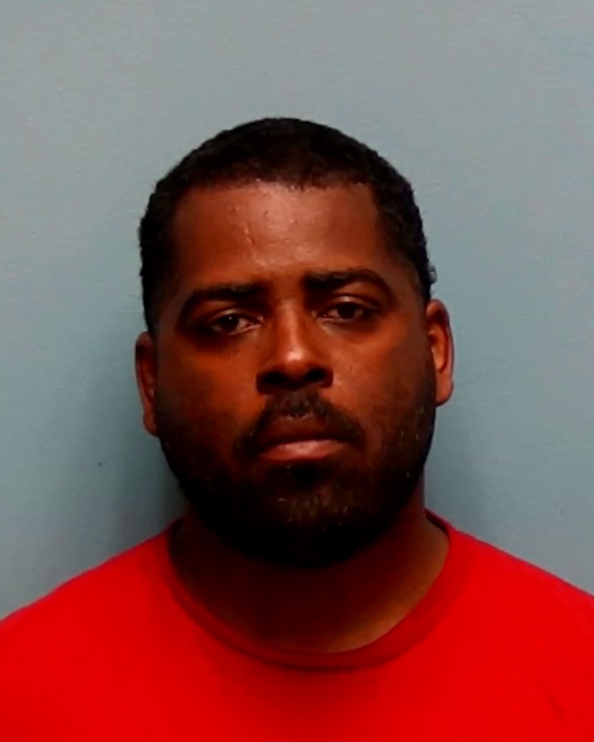 Booking photo of Johnathan Marshall
