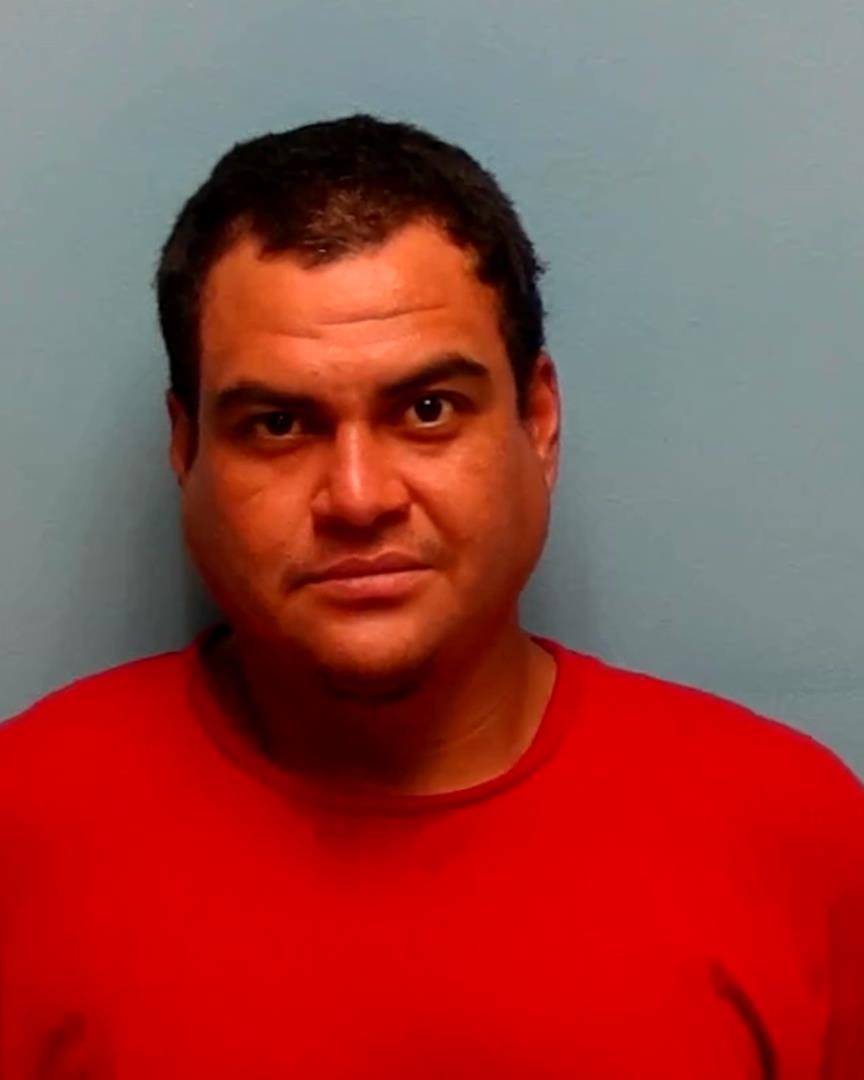 Booking photo of Oscar Hinostroza-moreno