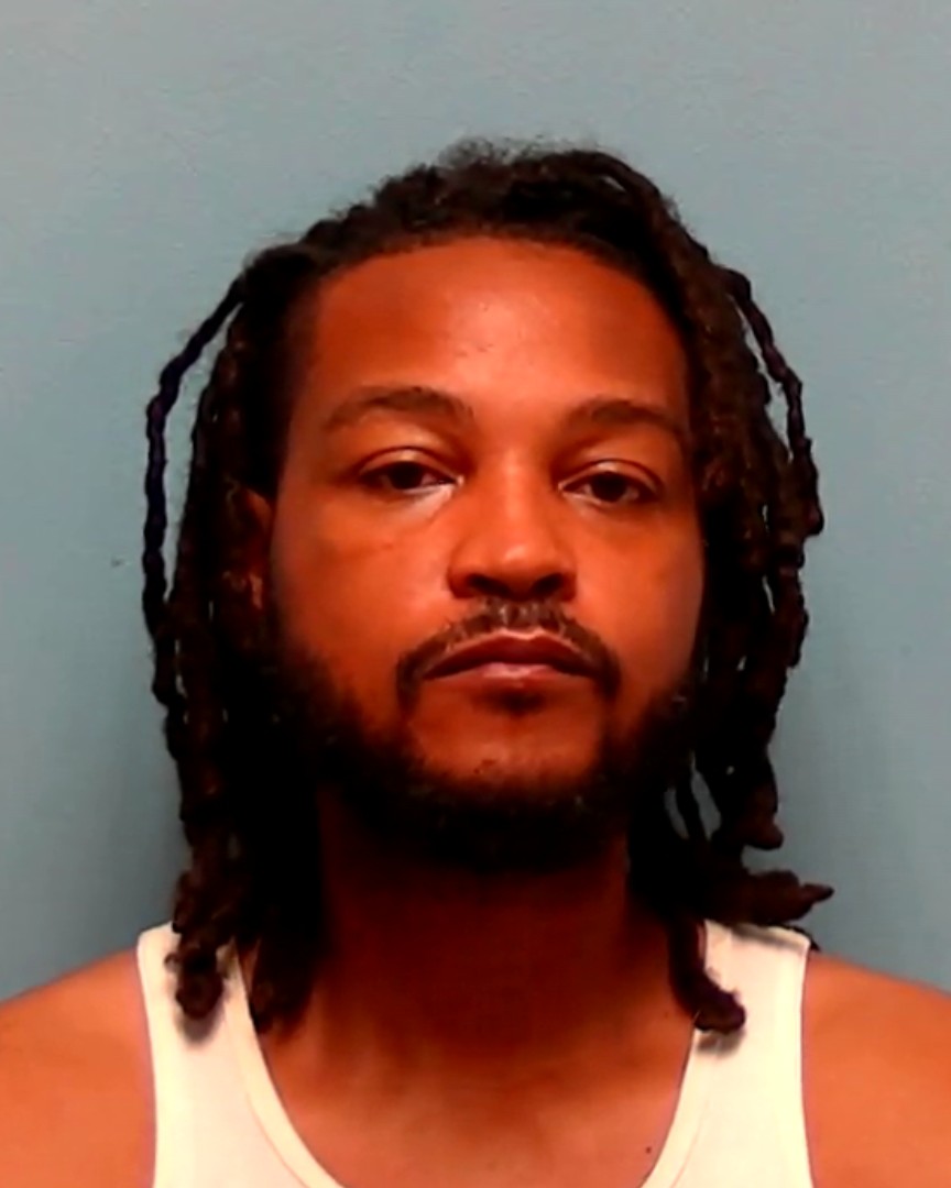 Booking photo of Lamar Carter