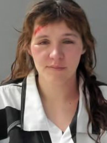 Booking photo of Allison Mullins