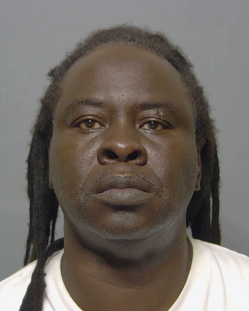 Booking photo of Eric Mobley