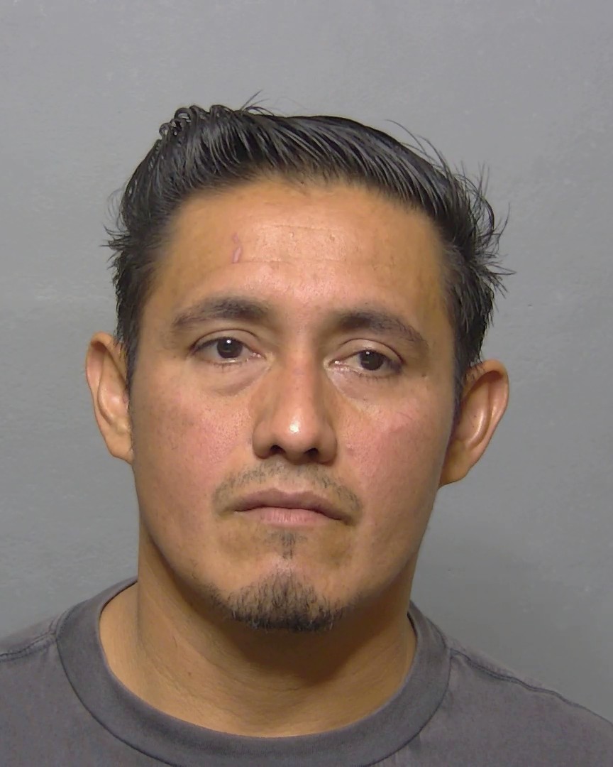 Booking photo of Elbin Castillo Perez