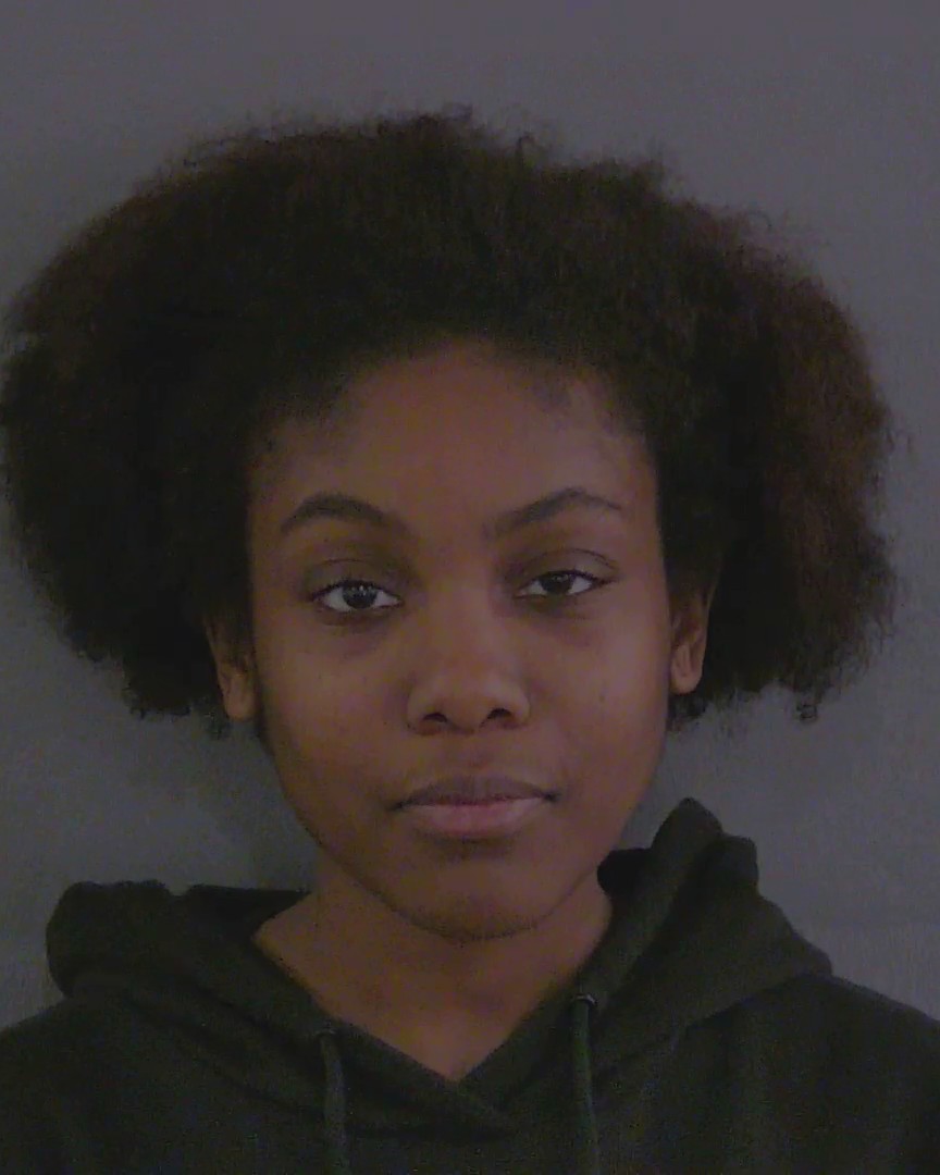 Booking photo of Shatera Brownlee