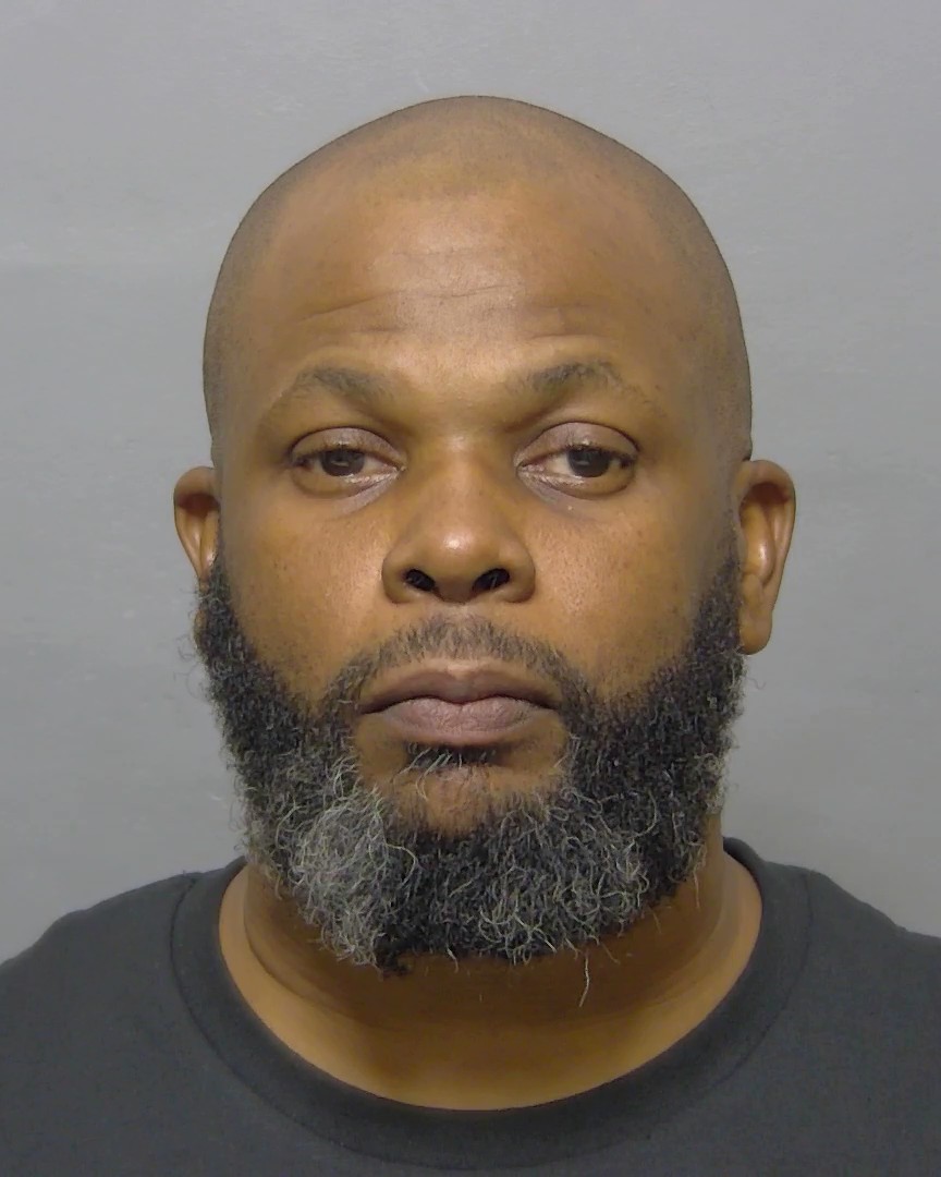 Booking photo of Eric Arnold