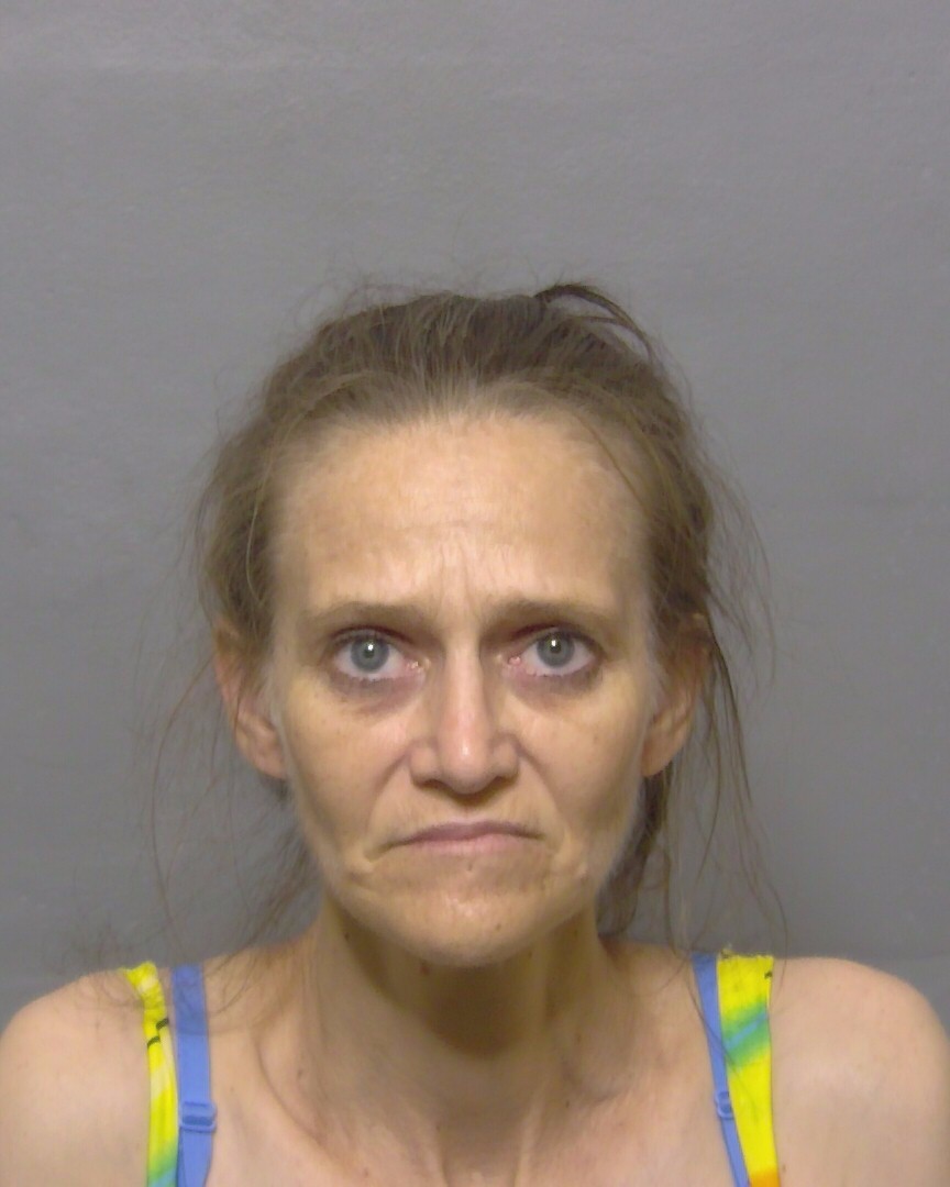 Booking photo of Daphne Raulerson