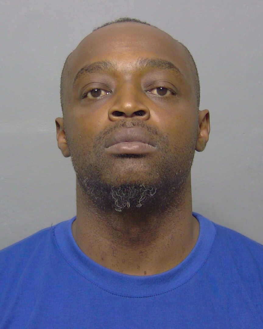 Booking photo of Alexander Larry