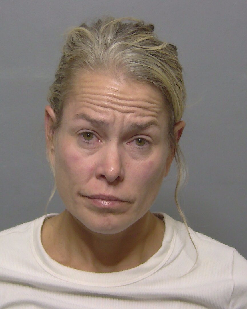 Booking photo of Carolyn Doggett