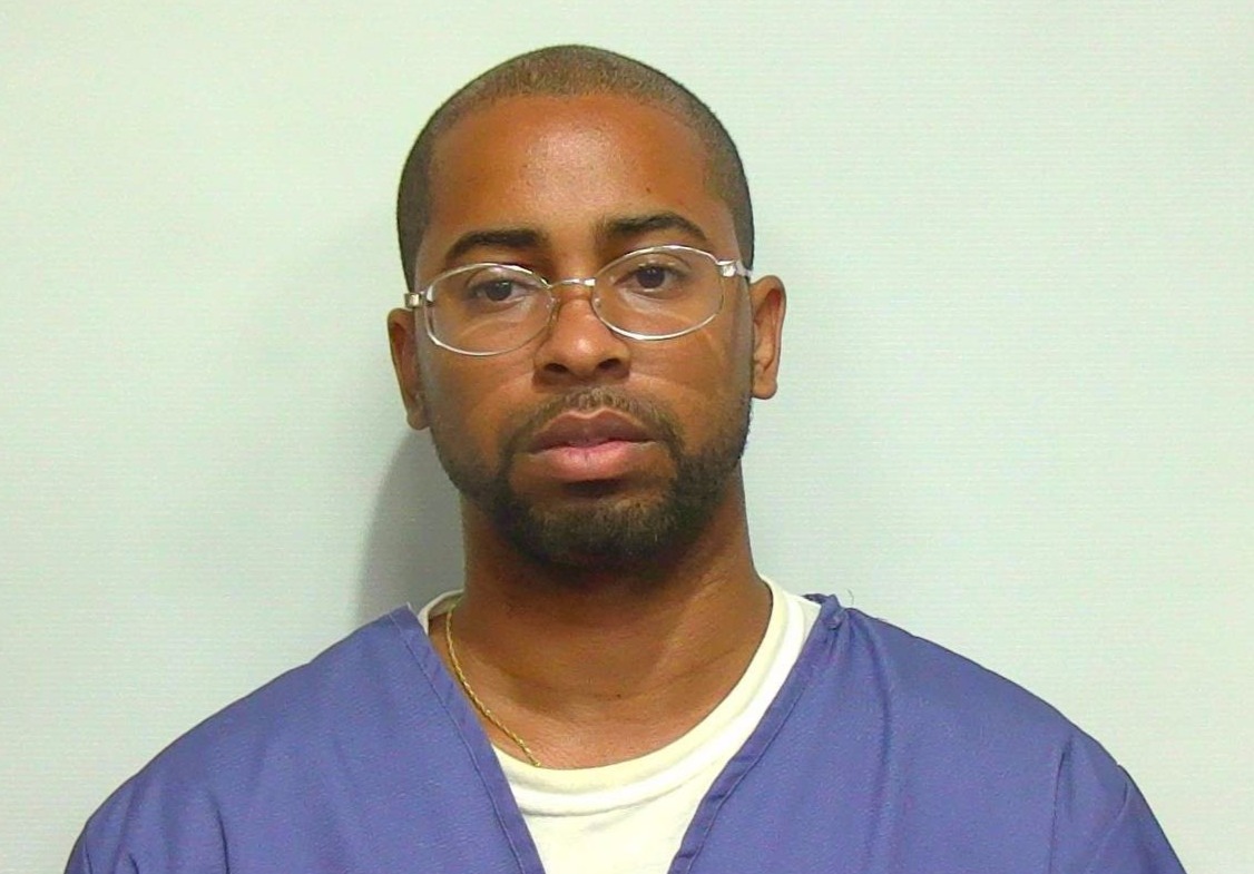 Booking photo of Demetrius Davis