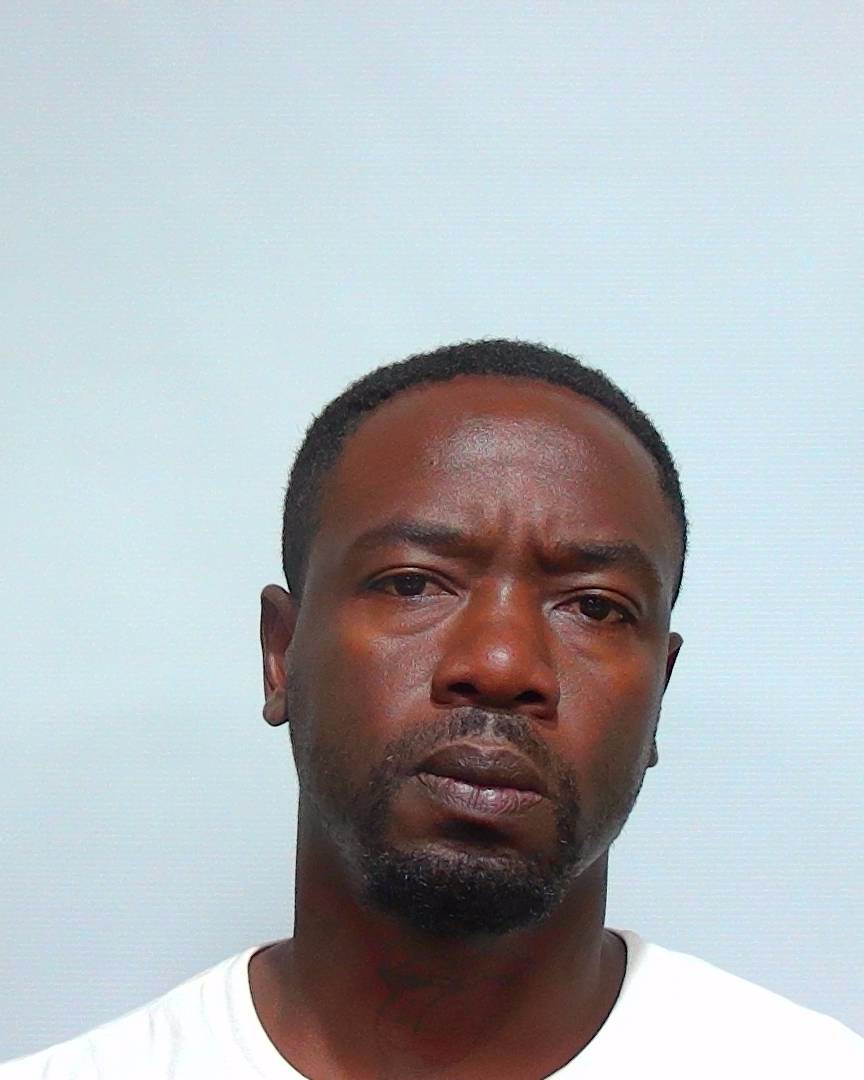Booking photo of Donnell Oliver