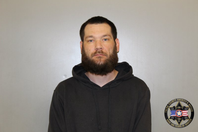 Booking photo of Kyle Horn