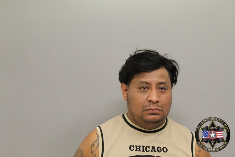 Booking photo of Carlos Gonzalez
