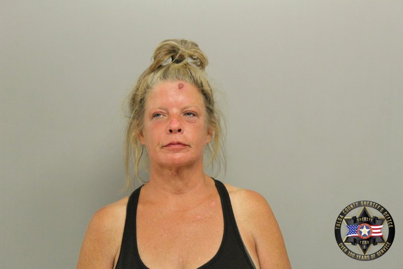 Booking photo of Leighann Dickey