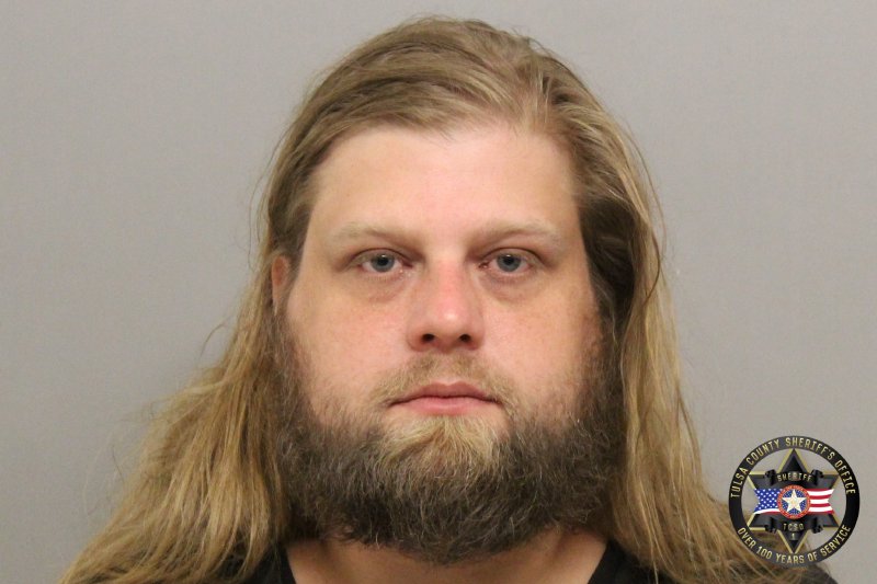 Booking photo of Justin Mays