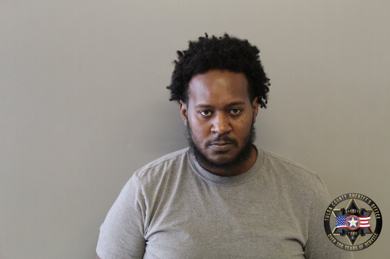 Booking photo of Demario Robinson