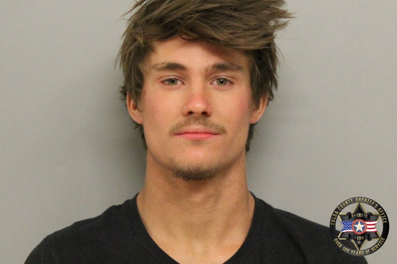 Booking photo of Kyler Auten