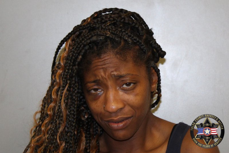Booking photo of Reshonda Tucker