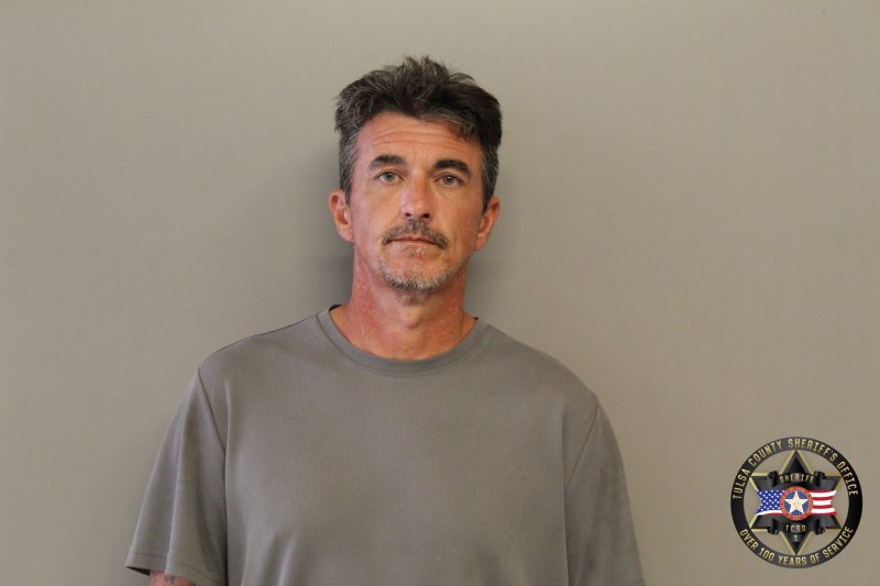 Booking photo of Dustin Henry
