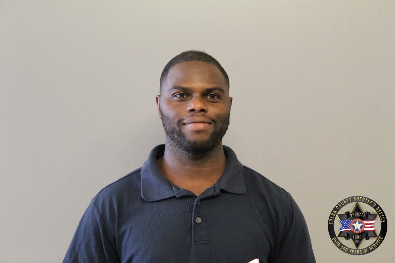 Booking photo of Bryant Lewis