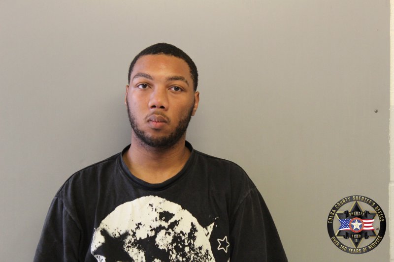Booking photo of Tyraun Outley