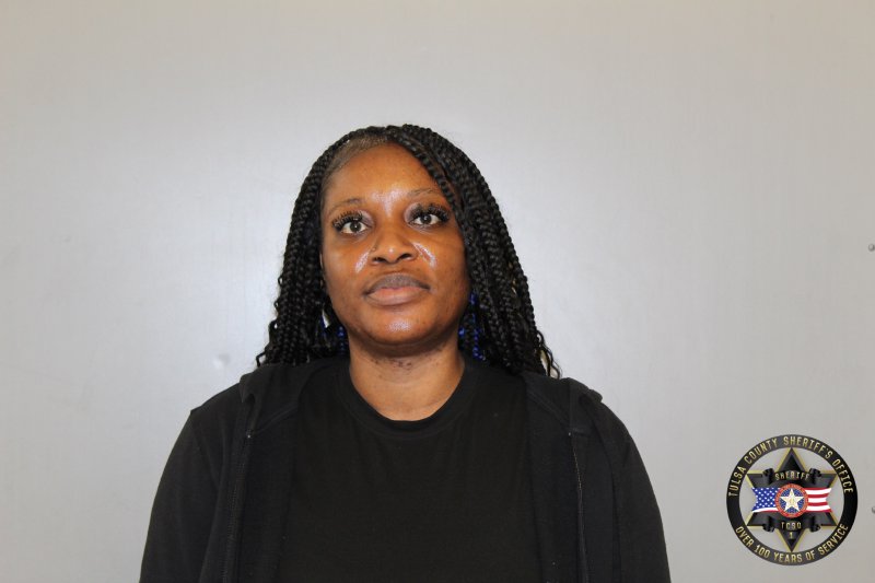 Booking photo of Nikera Pinder