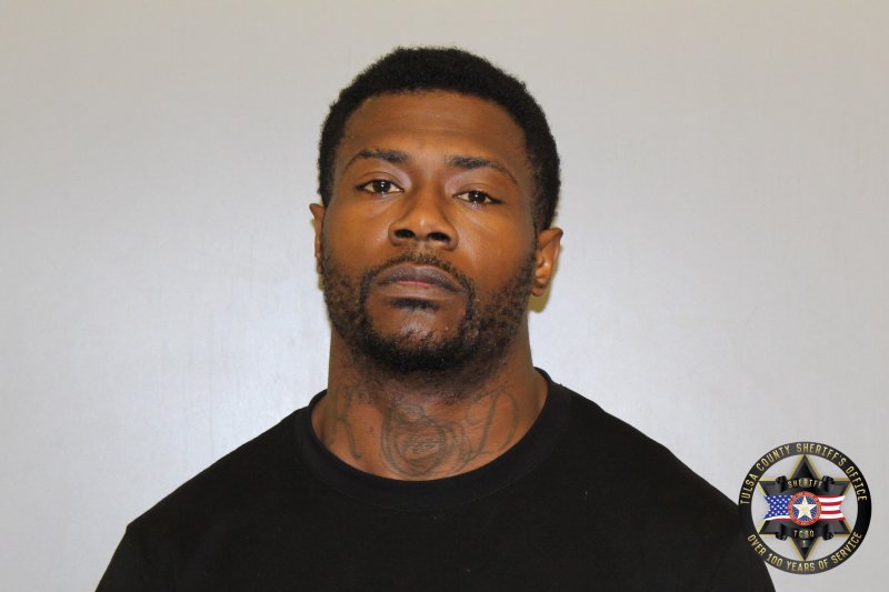 Booking photo of Tyrell Roberson