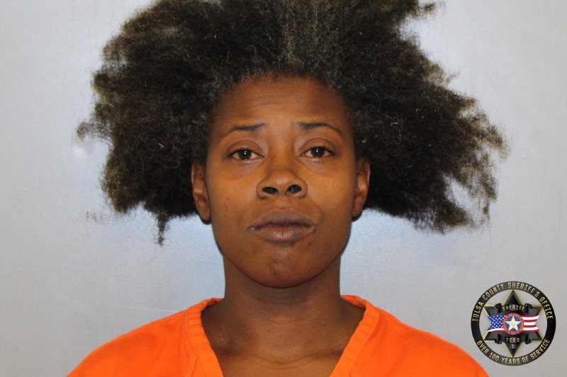 Booking photo of Tarkia Johnson