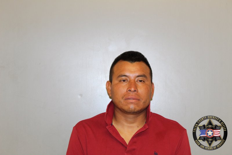 Booking photo of Oliverio Vasquez