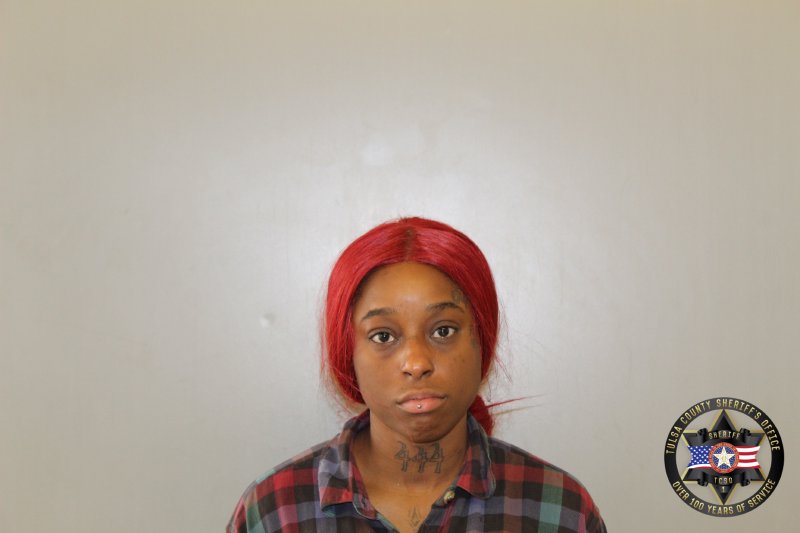 Booking photo of Keona Roebuck