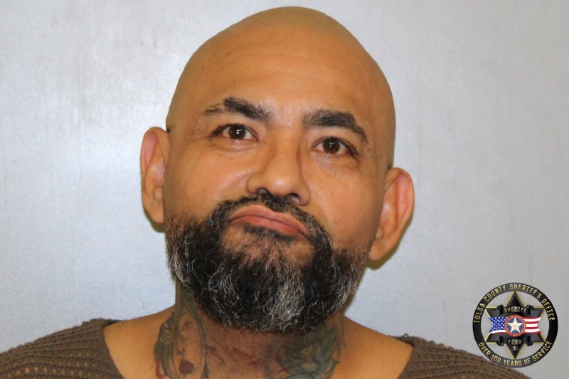 Booking photo of Mauricio Veliz