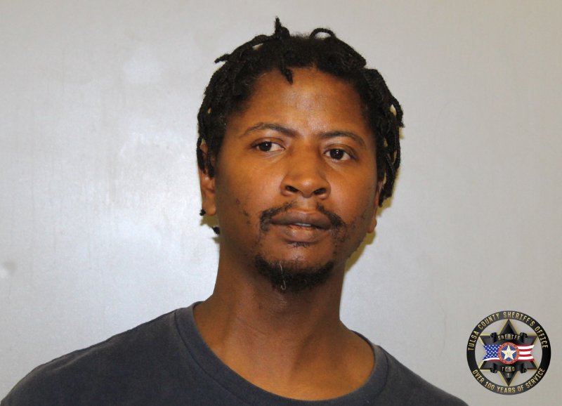 Booking photo of Cedric Wells