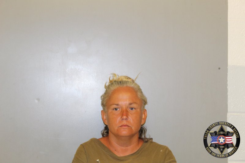 Booking photo of Samantha Dallin