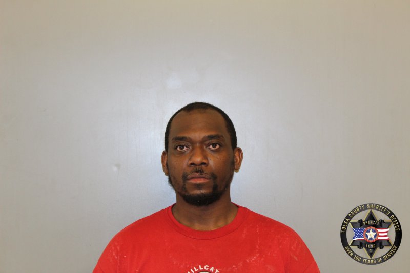 Derrick Sanders booking photo