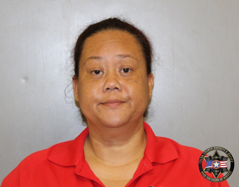 Latrecia Mcknight booking photo