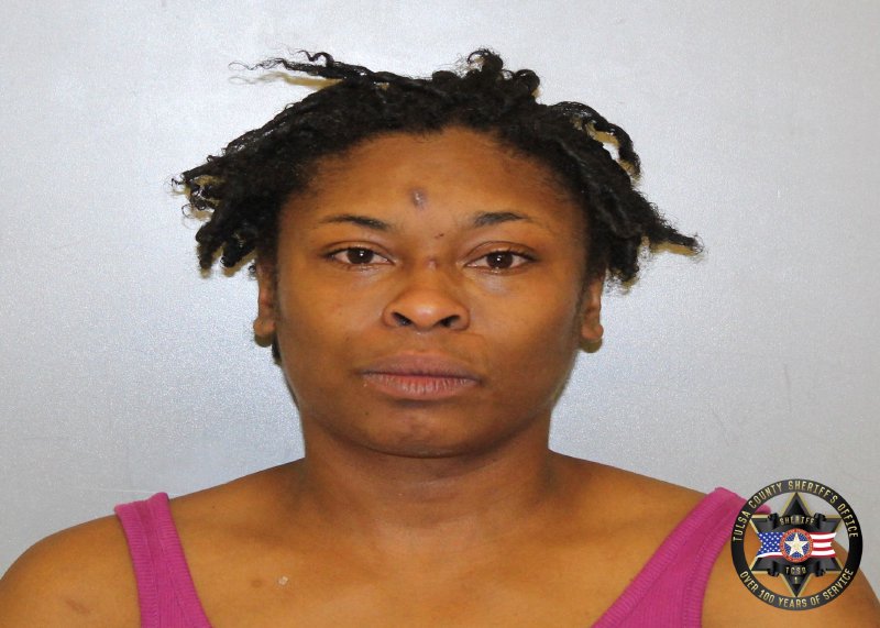 Booking photo of Jaleashia Mcelwee